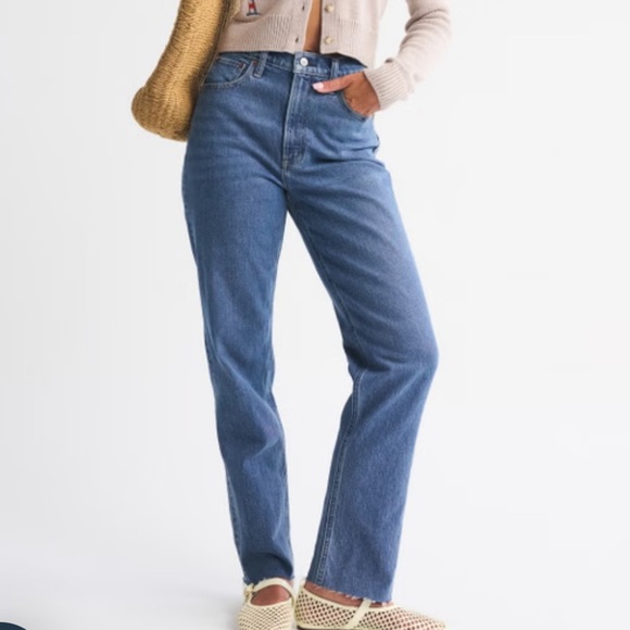 Abercrombie & Fitch Denim - Abercrombie & Fitch The 90’s Straight Ultra High Rise 28 6L Long Curve Love